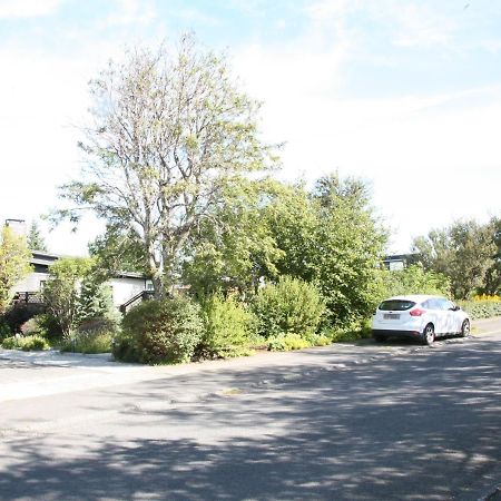 Spacious & Refurbished 1 Bedroom Apartment In Suburban Reykjavik Garthabaer Exterior foto
