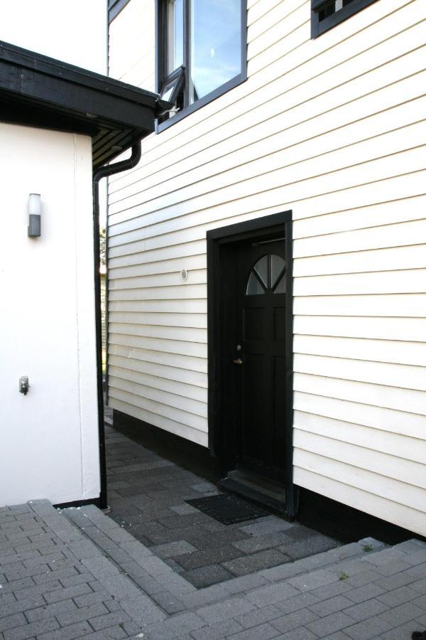 Spacious & Refurbished 1 Bedroom Apartment In Suburban Reykjavik Garthabaer Exterior foto