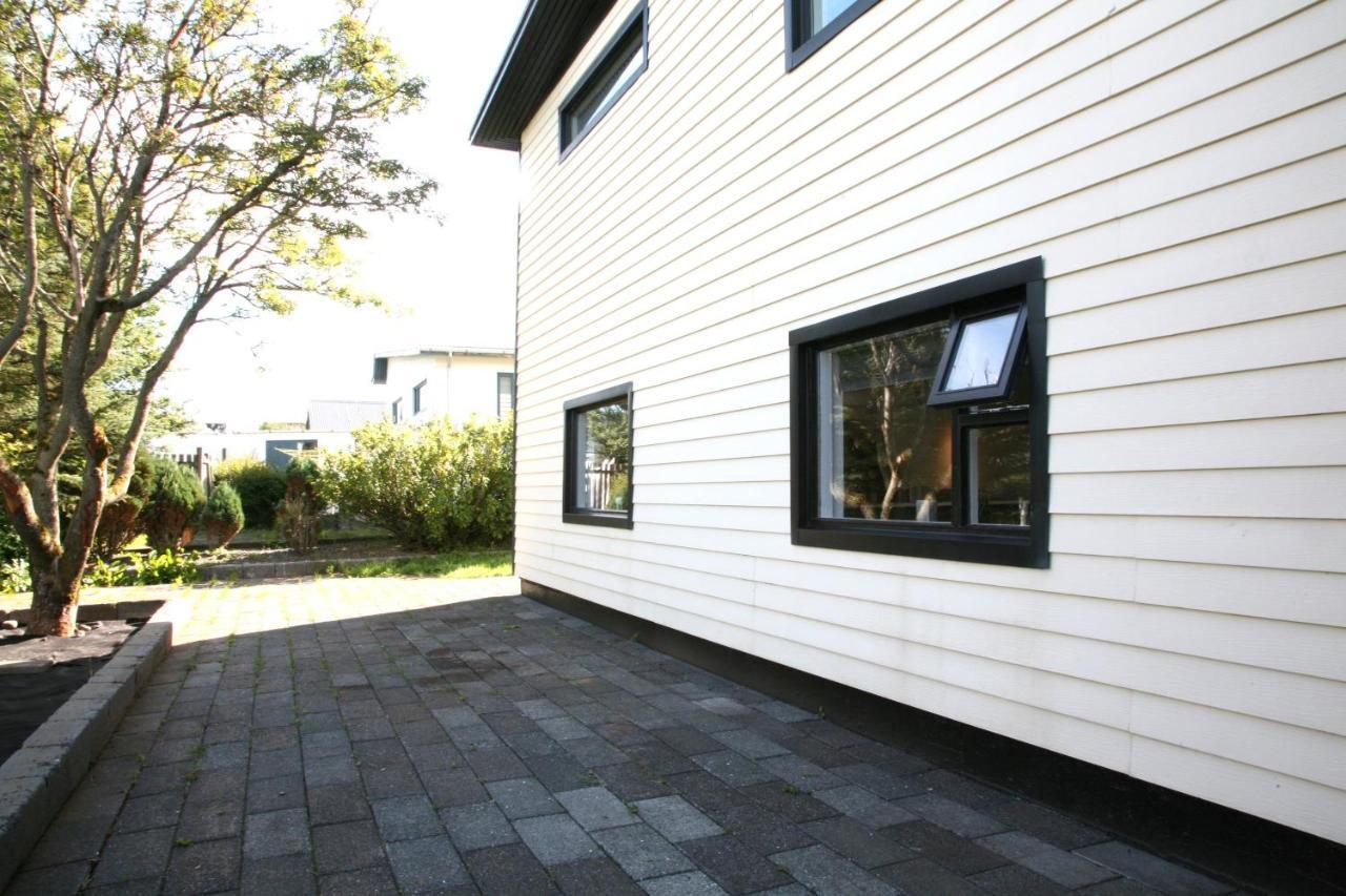 Spacious & Refurbished 1 Bedroom Apartment In Suburban Reykjavik Garthabaer Exterior foto